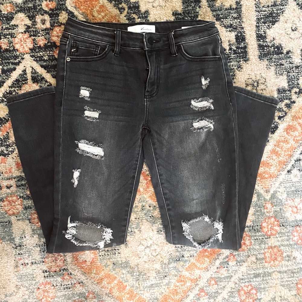 ✖️SOLD✖️Distressed Kan Can jeans